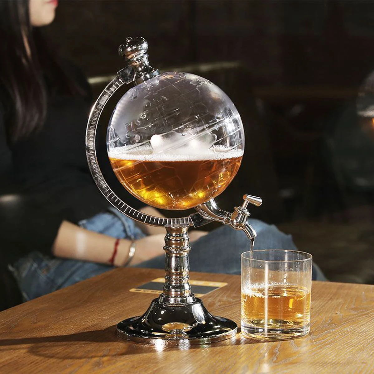 

1.5L Mini Globe Wine Pourer Wine Rack Dispenser Barware Beer Beverage Alcohol Pouring Machine