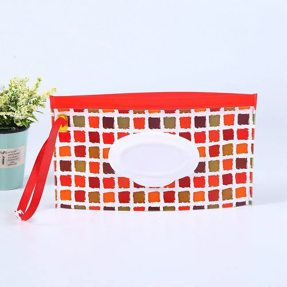 

Portable Infant Wet Wipes Bag with Cover Plastic Wet Tissue Box Wipes Storage Box Baby Care Accessories Case Holder Baby Items