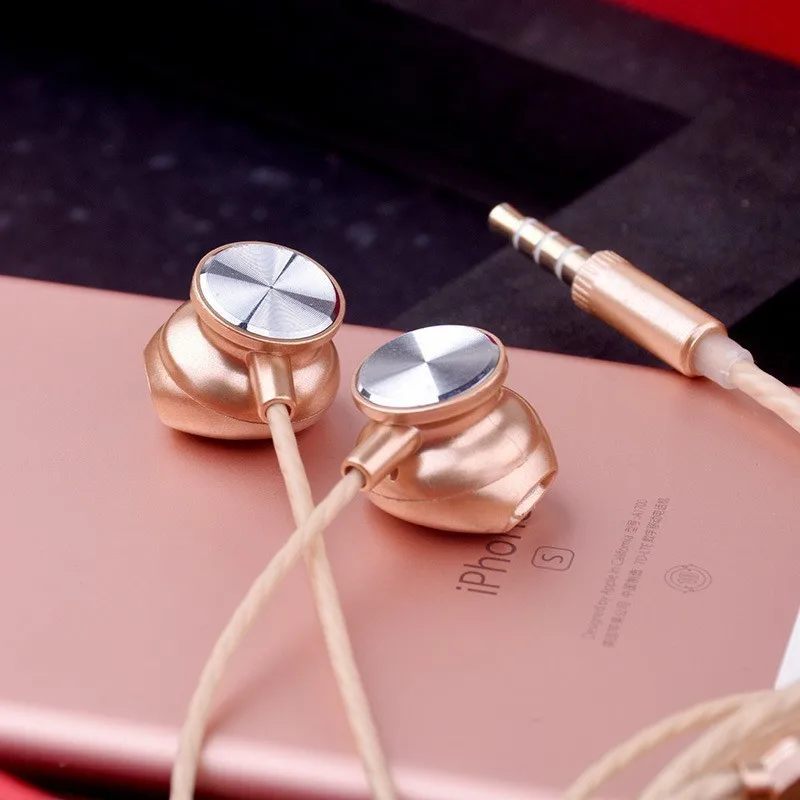 earphone wired