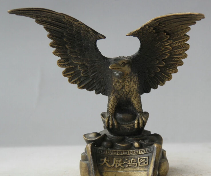 

6" Old Chinese Folk Copper Bird Wealth Hawk Fly Bird King Eagle Statue Sculpture S0706