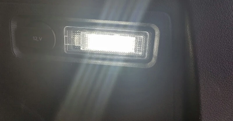 Светодиодный фонарь для багажника FSYLX 1x VW Caddy Eos Golf Jetta Passat CC Scirocco Sharan Tiguan Touran Touareg