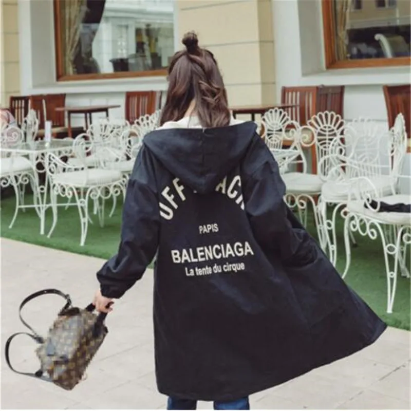 Taille Printemps Outwear Coupe Long vent coats 3 À Femelle Grande Lâche Femmes 1 Trench Manteau Capuchon Pour Feminino Chaqueta 2 OwI0f7qwt