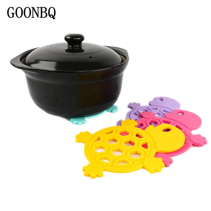

GOONBQ 1 pc Tortoise Shape Cup Mat Silicone Cartoon Little Turtle Table Placemats Non-Slip Heat Resistant Dinning Cup Mat