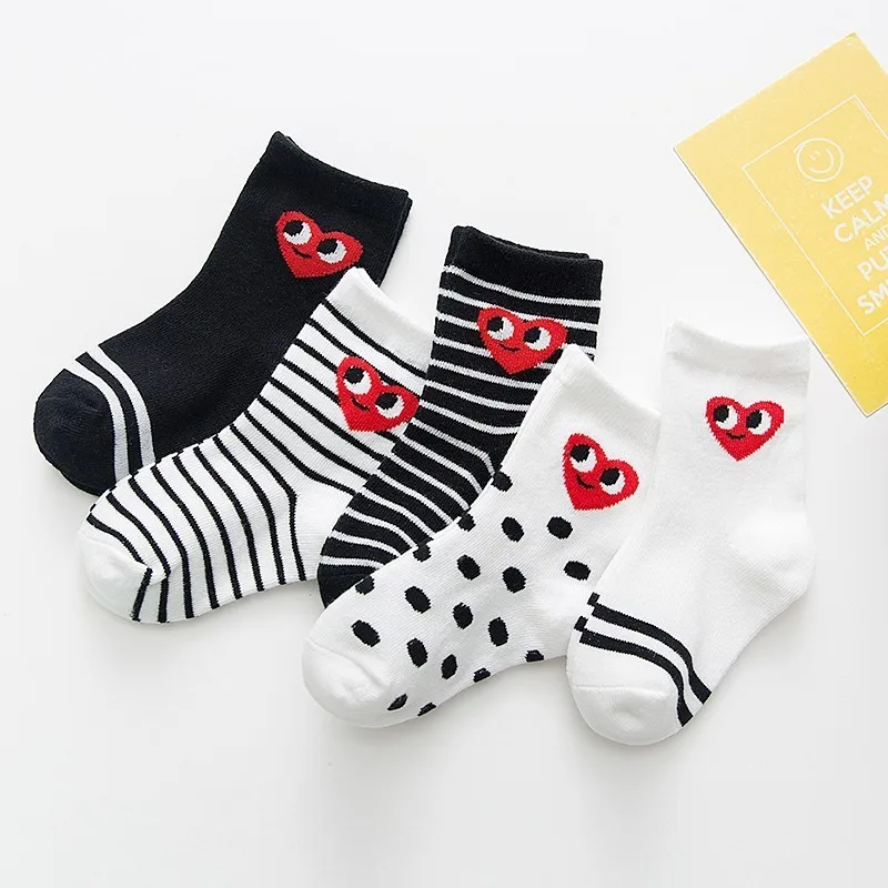 Autumn New 5 Pairs Cotton Socks Red heart expression Dot striped Short