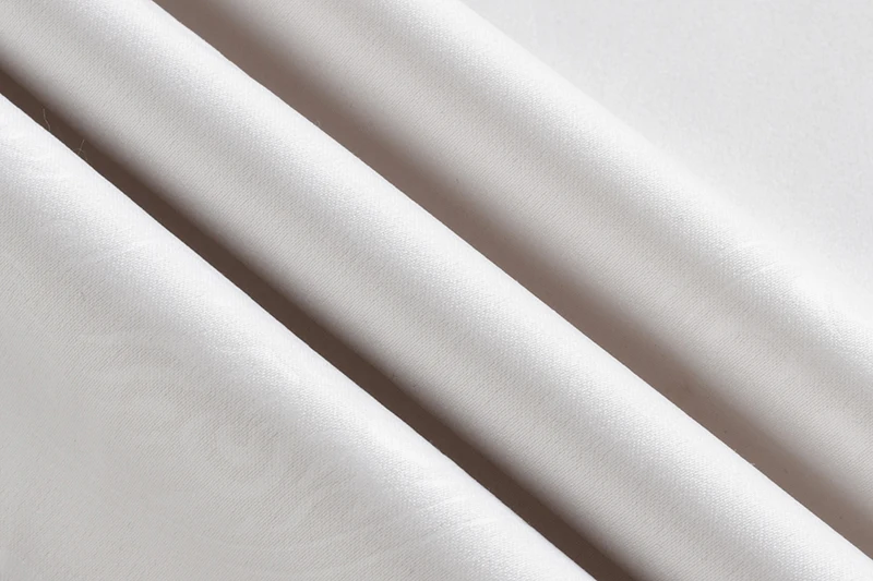 L997_White_04