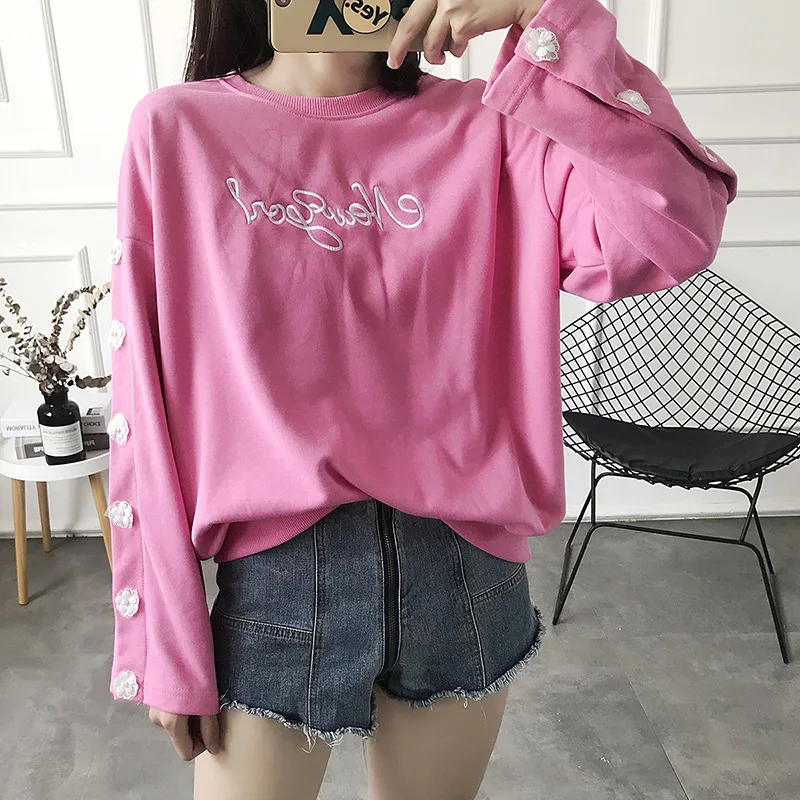 

2019 spring new women's shirt Korean fashion embroidery letter top long-sleeved three-dimensional embroidery female