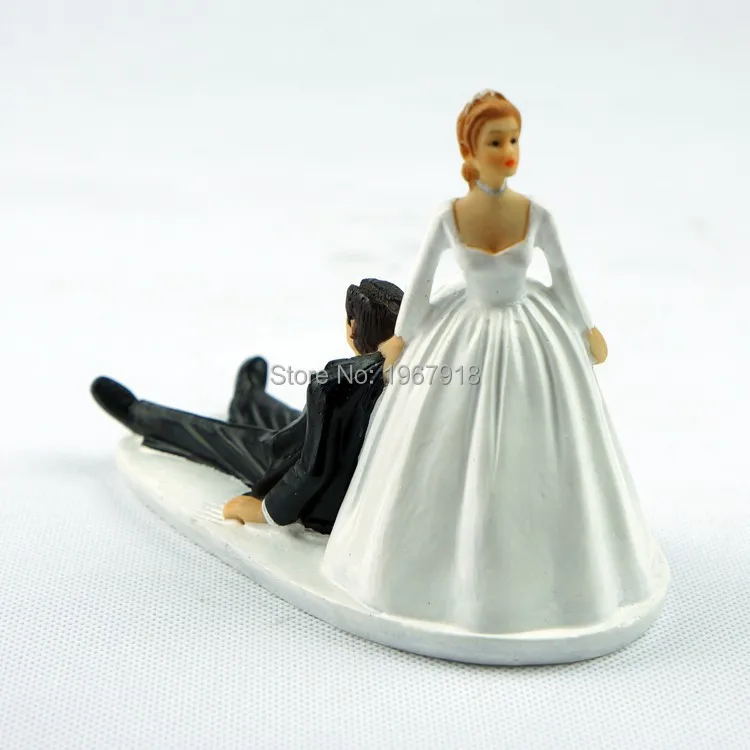  Funny Wedding Cake Toppers (2).jpg