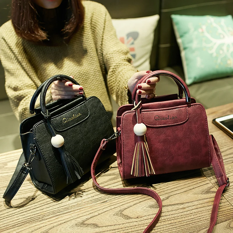 Yuhua, новые женские сумки, простой модный клапан, трендовая женская сумка-мессенджер с кисточками, Корейская версия сумки через плечо