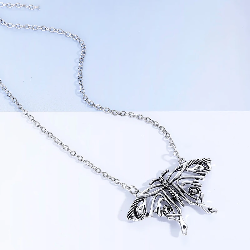 Mamma Mia Chain Antique Butterfly Pendant Yong Donna's Big