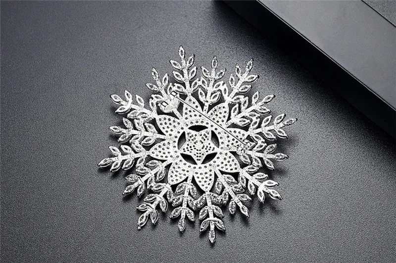 20e01 925 sterling silver brooched (10)