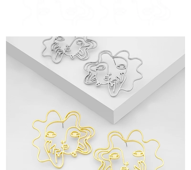 Face-Earrings_03