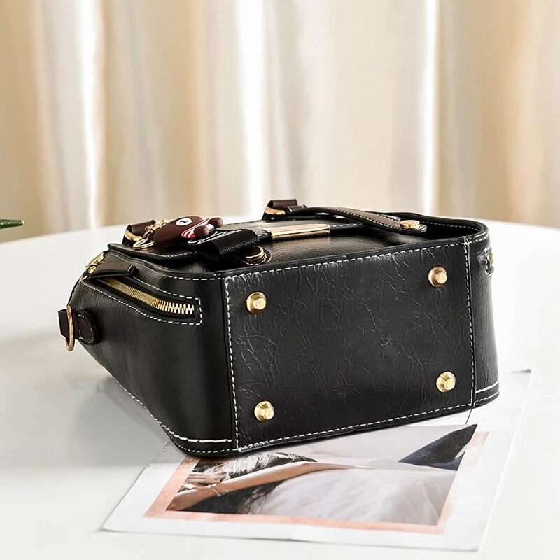  New Vintage Women Leather Handbags Zipper Decorative Women Bags Designer Bucket Bag Fashion Tassel  - 33053925230