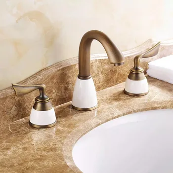 

free shipping bathroom faucet antique bronze tap Dual Holder Three-hole brass basin faucet GZ-8201