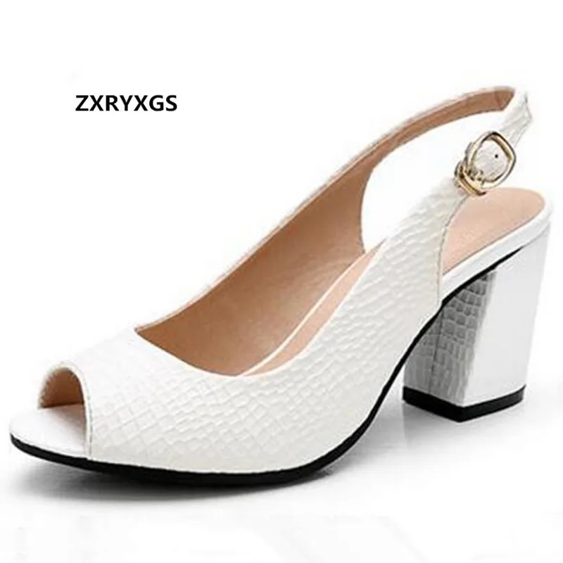 2014 Hot Women Rivets Buckle Strap Mixed Ankle Boots Comfortable Square Flat Heel Autumn and Winter Boots Martin Studded Boots 2014 Hot Women Rivets Buckle Strap Mixed Ankle Boots Comfortable Square Flat Heel Autumn and Winter Boots Martin Studded Boots