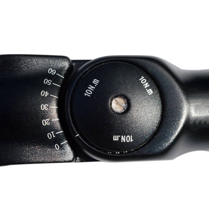 QX10A611 (2)