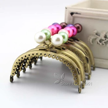 

KISSDIY 20pcs Wholesale 8.5 CM Pearl head Kiss Clasp antique Bronze arc Metal Coining Pattern Purse Frame DIY Bag Accessories