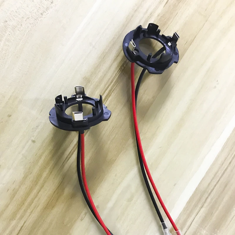 

2X Car Base H7 LED Light Bulb Holder Socket LED Headlight Adapter Base For VW GOLF 5 MK5 GTI Jetta LED Headlight Lamp Adapter H7