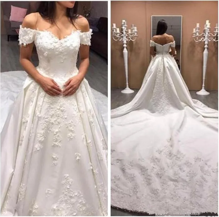 2019 Скромные Длинные свадебные платья Поезд Vestidos De брак с открытыми плечами с короткими рукавами и кружевами аппликации А-силуэта Свадебные