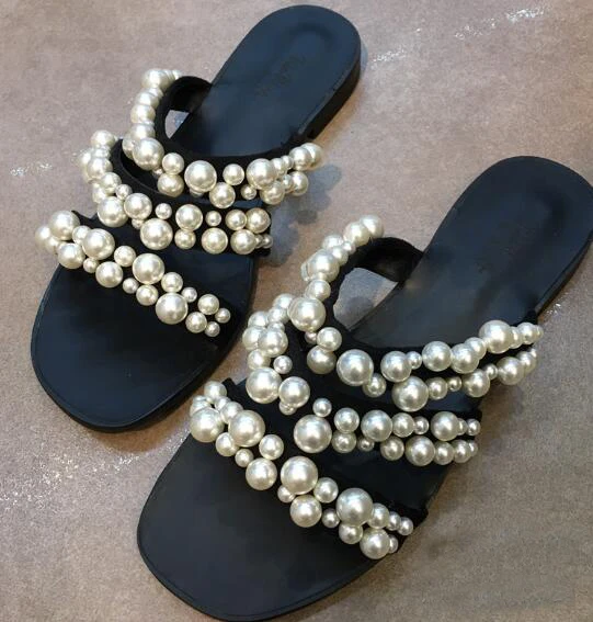 

Newest woman slipper 2017 summer lovely white pearls beaded flat shoes sexy open toe cutouts gladiator sandal