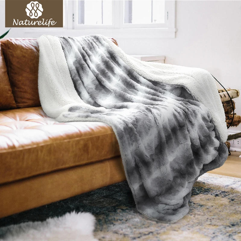 Naturelife Super Soft Faux Fur Blanket Warm PV Fleece Blankets Reversible with Sherpa Shaggy