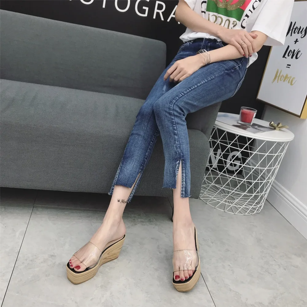 

Brief Rubber Slippers Summer Ladies Wedge Heel Clogs Platform New 2019 Leather Heels Slides Sandal Female Allmatch Spring Shoes