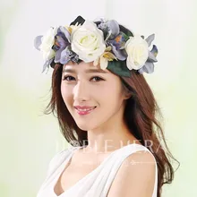2017 Big rose flower exaggerate crown hair flower headdress wreath band wreath for wedding vintage Travel