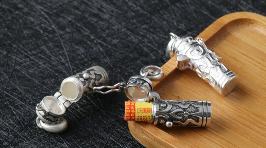 silver-gau-pendant014E
