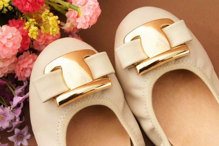 New Korean Slip On Balerinas Shoes For Womans Sweet Bow Metal Ladies Flat Genuine Leather Shoes Loafers Footwear Women Ballerina (46)