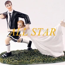 Романтический Футбол Любовь Статуэтка пары свадебные топперы на свадебный торт подставка для торта украшения F-0027