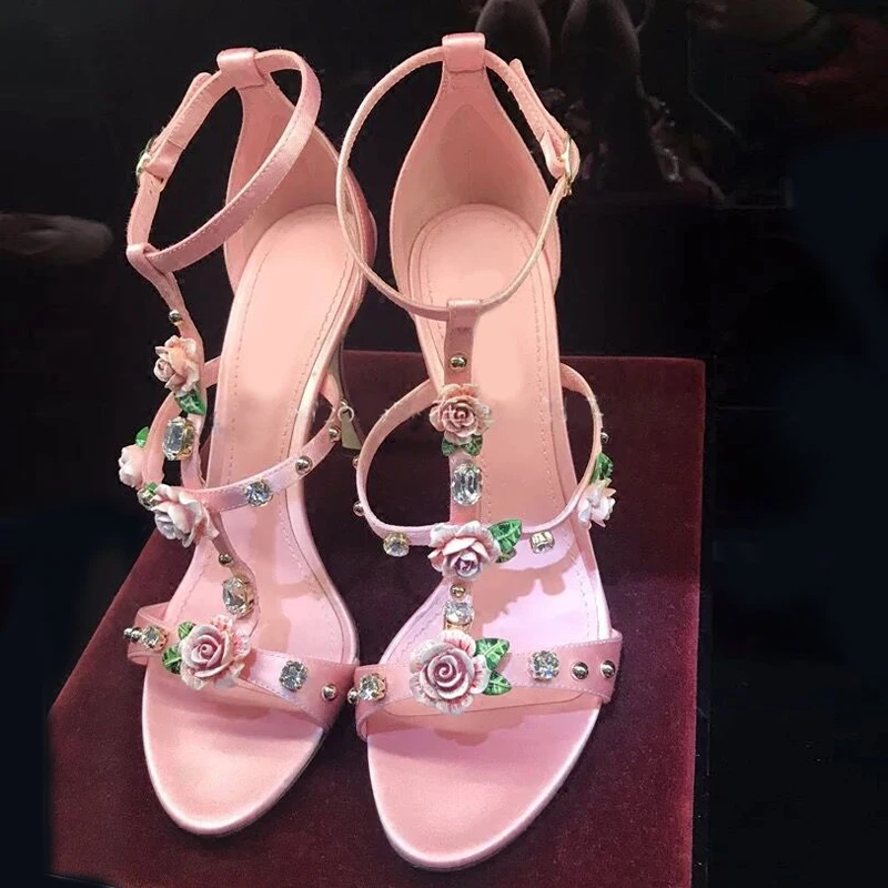 

Plus Size 2018 Summer Flower Sandals Ankle Strap Silk Upper High Heels Design Woman Sweet Gladiator Sandals Woman Party Shoes