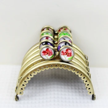 

20 pcs 8.5CM Time Gem Flat Bead Cute Girl Kiss Clasp Bronze Smooth Coin Purse Metal Frames Cluth DIY Sewing Bag Accessories