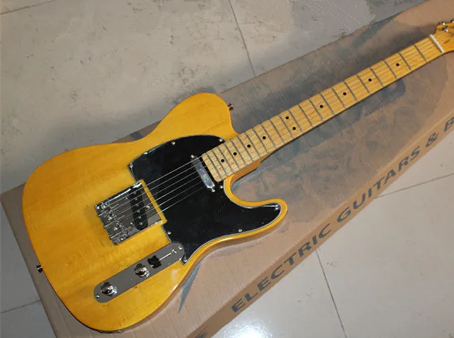 

Hot Sale Factory Custom Shop Vintage Maple Fingerboard Basswood Body Yellow Electric Guitar with Black Pickguard Chrome Hardware