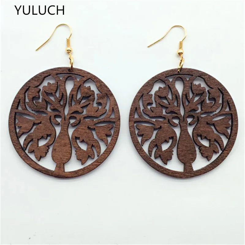 

handmade wood earring hollow 2016