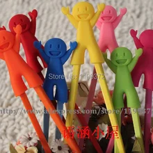 500 пар Детские пластиковые палочки для еды Детские Обучающие помощник обучение счастливые пластиковые игрушки палочки для еды веселые детские младенцы