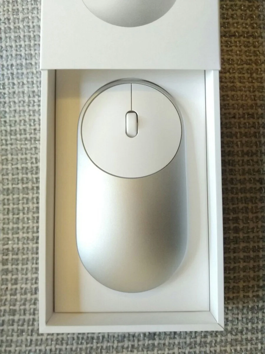 Original Xiaomi Mouse XMSB01MW Portable Wireless In Stock Mi Optical Bluetooth 4.0 RF 2.4GHz Dual Mode Connect Mi Mouse (42)