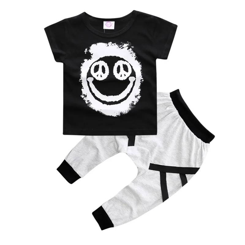 Новые модные брендовые летние комплекты одежды для маленьких мальчиков и девочек хлопковая футболка с короткими рукавами топ+ штаны Одежда для маленьких мальчиков и девочек костюмы для младенцев