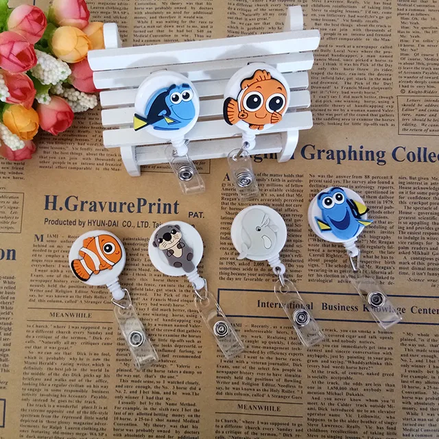 6pcs New Arrival High Quality fish Cartoon Retractable Pull Cartoon Badge Reel ID Tag Card Badge Holder Clip for Kids Best Gift