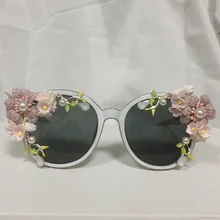 Новинка, Модные Винтажные Солнцезащитные очки с цветами и металлической птицей, летние пляжные солнцезащитные очки для женщин, дизайнерские солнцезащитные очки