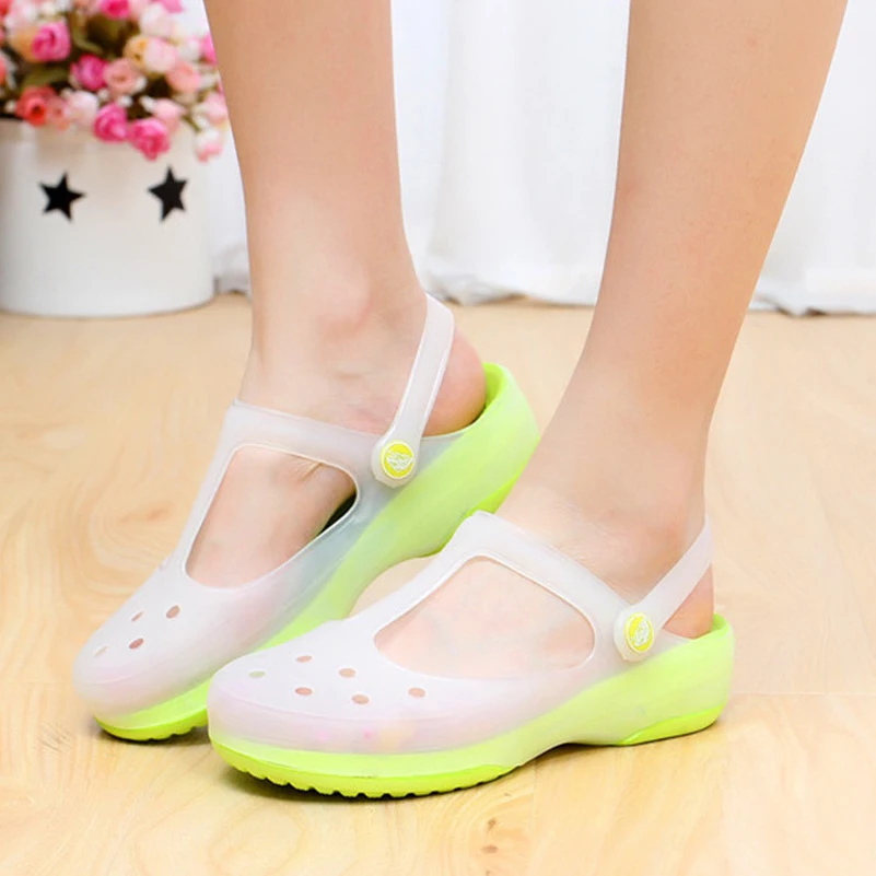 

Jelly Shoes Transparent Ladies Sandals Flats Designer Shoes Women Luxury Platform Sandals 2017 Summer Wedges Zapatos Mujer WC128