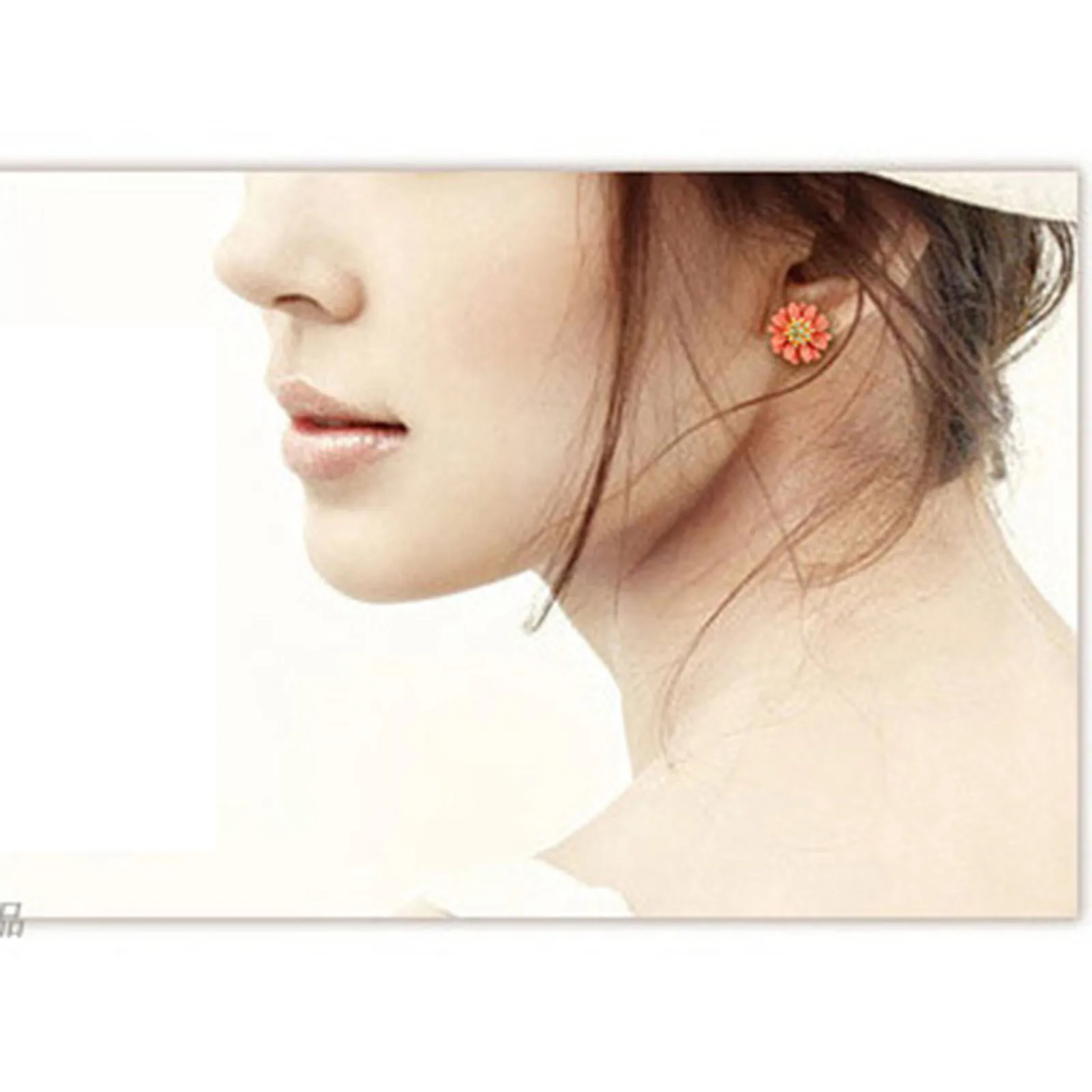 

1Pair Retro Fashion Women Lady's Big Daisy Flower Plated Earring Ear Stud Orange