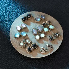 12 пар/компл. Винтаж с украшениями в виде кристаллов Стразы опал серьги-гвоздики Комплект сережек для женщин модные круглые Геометрические Цветочные серьги; бижутерия