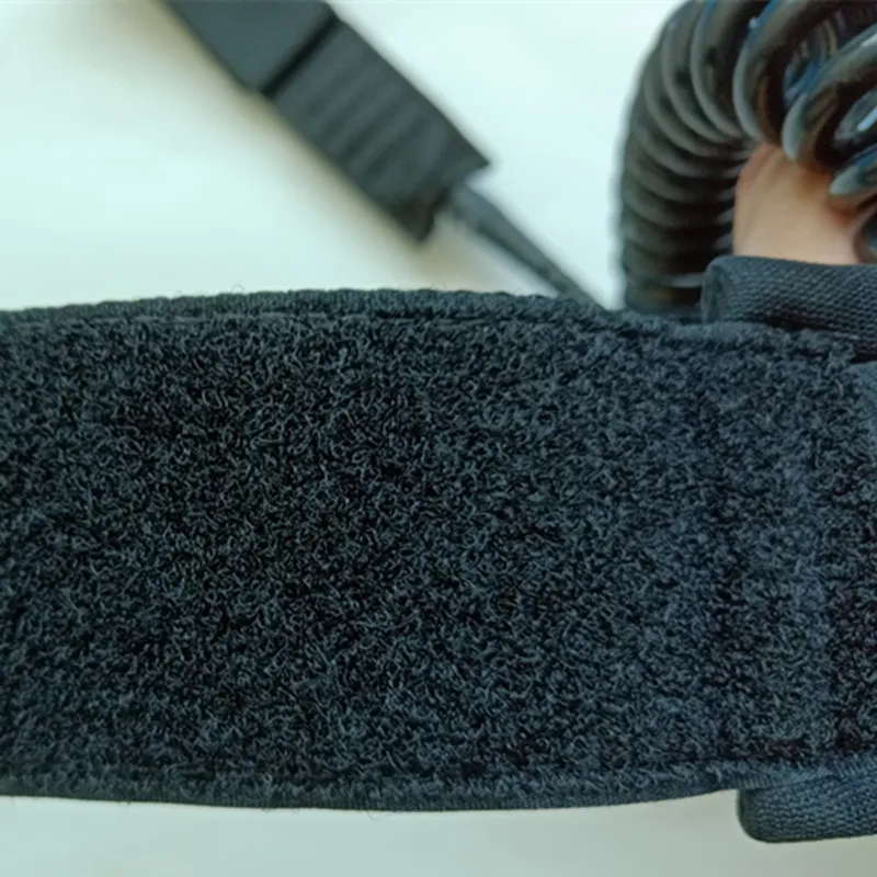 leash surfboard