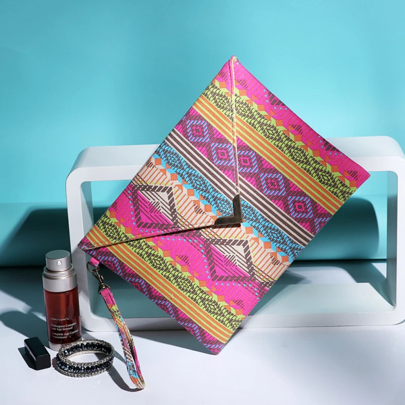 

New FashionNew Brand Women Envelope Clutch Handbag Purse Tote Ladies Canvas Embroided Bag Evening Bag Purse
