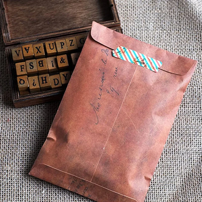 

New 5 Pieces / Set Retro Style Brown Kraft Paper Postcard Invitation Letter Paper Paper Bag Retro Air Mail Gift Envelope