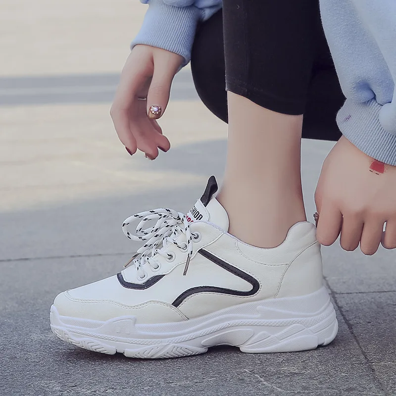 

2019 breathable mesh women's old shoes vulcanized women's fashion spring and autumn casual shoes