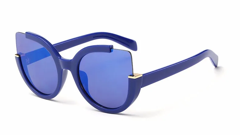 2647940551_606742312