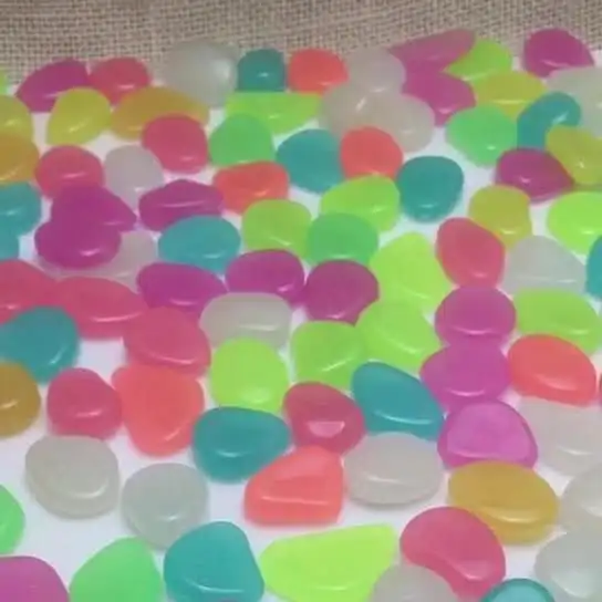 

100 pcs small artificial colorful luminous glow in the dark decorative noctilucent polystyrene resin aquarium stones pebbles