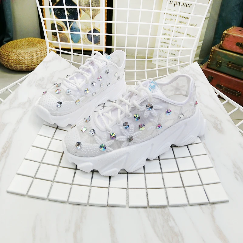 

2019 Spring/Summer New Chunky Sneakers Women Shoes Casual Platform Lace crystal Sneakers Breathable Mesh White Sneakers