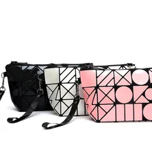 Геометрическая косметичка Сумка на цепочке