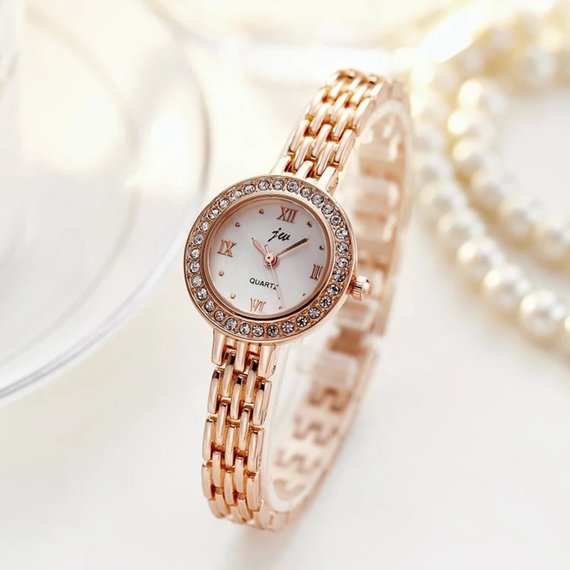 

2017 New Fashion Women's Fashion quartz watch Dress bracelet watch bracelet Ladies wristwatches Montre Femme relogio masculino